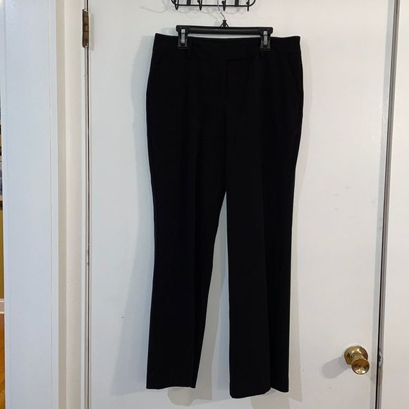 Worthington Pants - Worthington Petite Black pants modern fit size 4P great condition